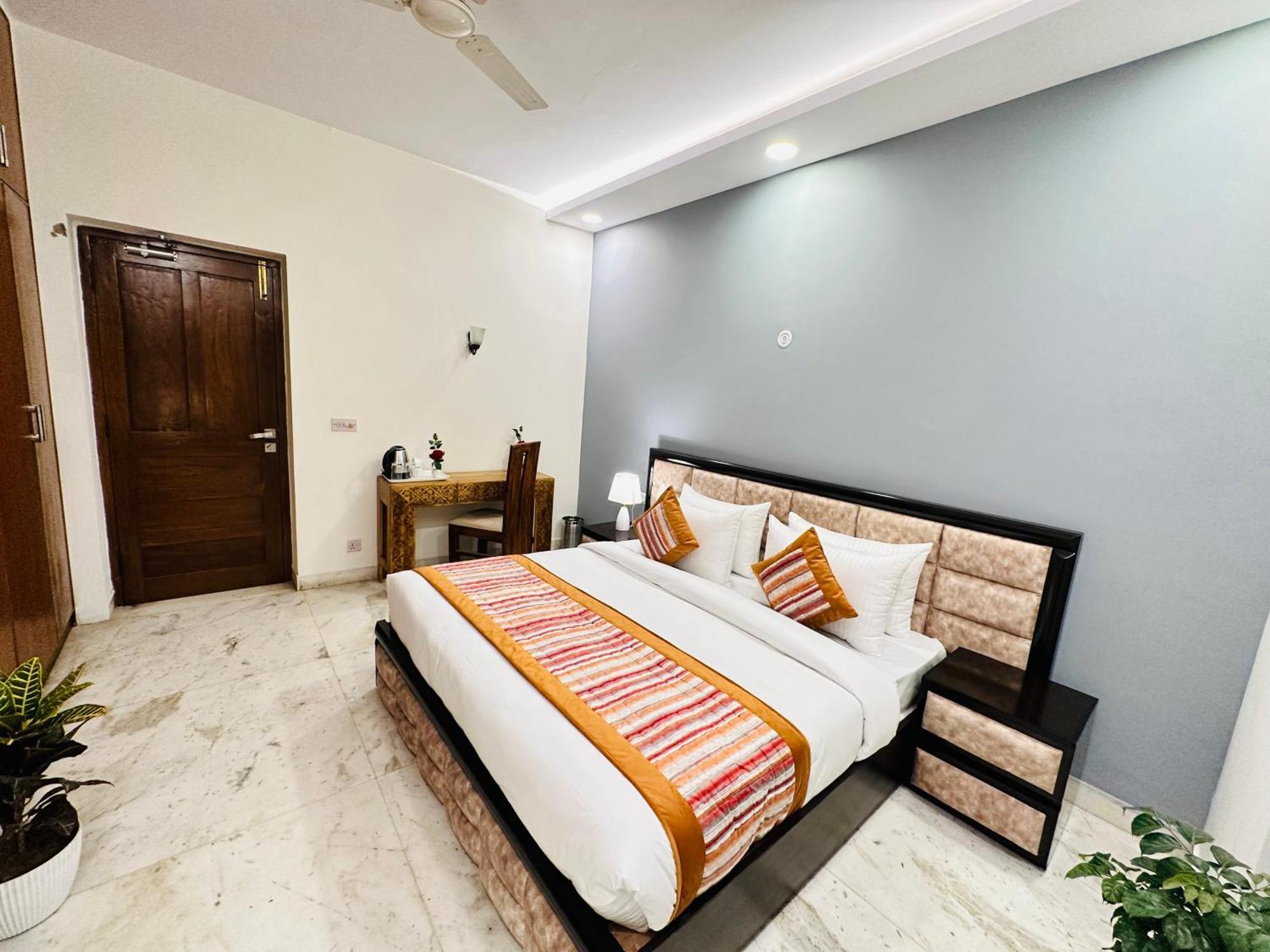 Grove Residency Hauz Khas New Delhi Couple Friendly Ξενοδοχείο Εξωτερικό φωτογραφία